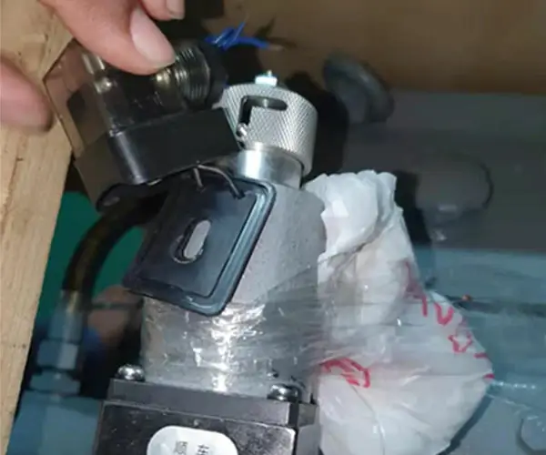 parts-broken-600×500 parts-broken-600×500